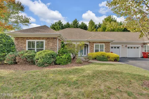 211 University Parkway 11 Johnson City Tn 37604, Johnson City, TN 37604