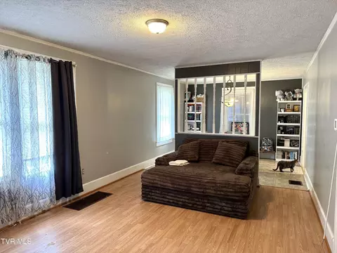 Living - 9305 Adwell Road Wise Va 24293, Wise, VA 24293 photo 1 of 3