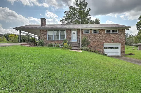 1001 Spring Valley Drive Kingsport Tn 37660, Kingsport, TN 37660