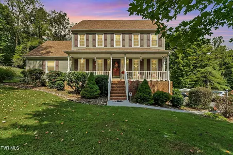 444 Hunters Crossing Lane Kingsport Tn 37664, Kingsport, TN 37664