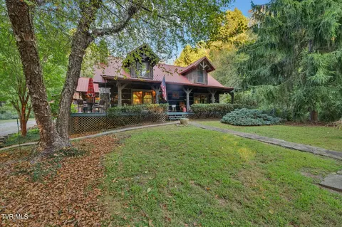 346 Edgefield Rd Road Piney Flats Tn 37686, Piney Flats, TN 37686
