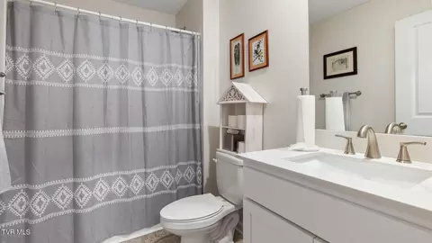 Bath - 624 Clay Drive Talbott Tn 37877, Talbott, TN 37877 photo 1 of 1