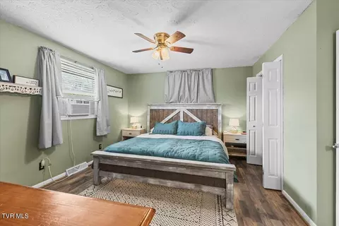 Bedroom - 8404 Loretta Lane Bristol Va 24202, Bristol, VA 24202 photo 1 of 4