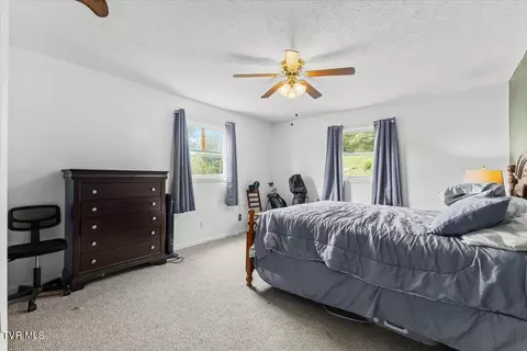 Bedroom - 8404 Loretta Lane Bristol Va 24202, Bristol, VA 24202 photo 4 of 4