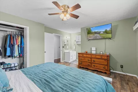 Bedroom - 8404 Loretta Lane Bristol Va 24202, Bristol, VA 24202 photo 2 of 4
