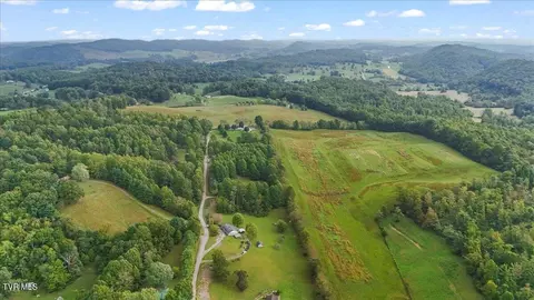View/Area - 8404 Loretta Lane Bristol Va 24202, Bristol, VA 24202 photo 4 of 4