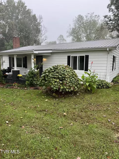 620 Walnut Grove Road Road Bluff City Tn 37618, Bluff City, TN 37618
