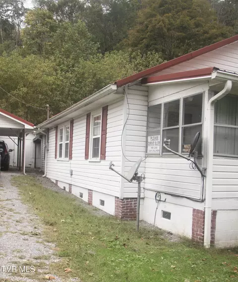 2533 Monarch Road Saint Charles Va 24282, Saint Charles, VA 24282
