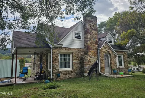 241 Griffith Drive Castlewood Va 24224, Castlewood, VA 24224