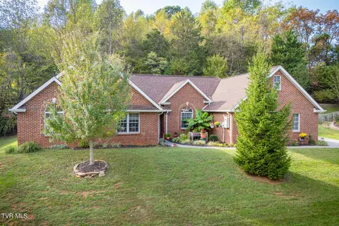 802 Glen Oaks Court Johnson City Tn 37615, Johnson City, TN 37615