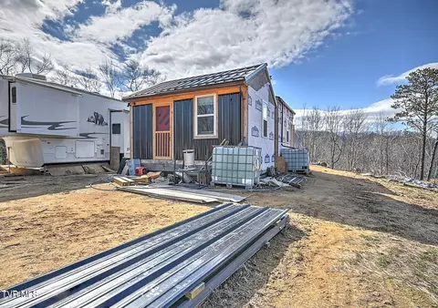 174 Teaberry Road Road Roan Mountain Tn 37687, Roan Mountain, TN 37687