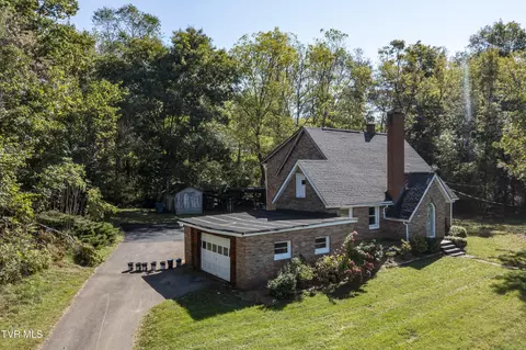1404 Blue Springs Road Elizabethton Tn 37643, Elizabethton, TN 37643