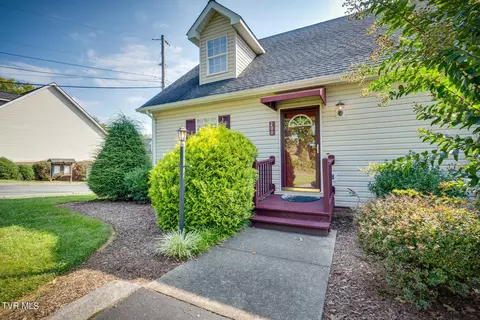 200 Hallbrook Drive 7 Johnson City Tn 37615, Johnson City, TN 37615