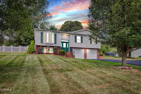 2307 Highway 126 Bristol Tn 37620, Bristol, TN 37620