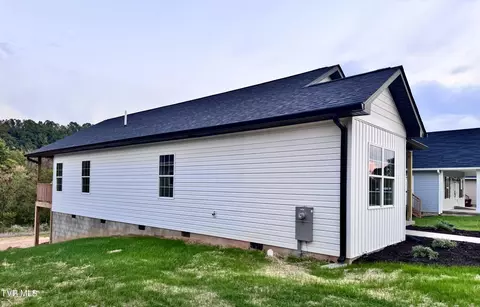 1610 E Millard Street Johnson City Tn 37601, Johnson City, TN 37601 photo 2