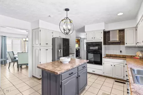Kitchen - 75 Easy Street Rosedale Va 24280, Rosedale, VA 24280 photo 1 of 4