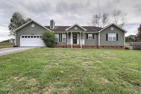 305 Center Drive Blountville Tn 37617, Blountville, TN 37617