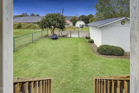207 Clinchfield Avenue Erwin Tn 37650, Erwin, TN 37650 photo 38