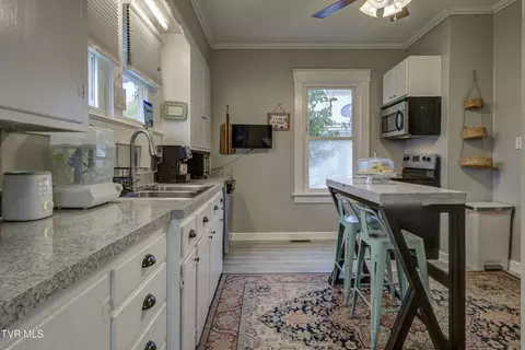 207 Clinchfield Avenue Erwin Tn 37650, Erwin, TN 37650 photo 18