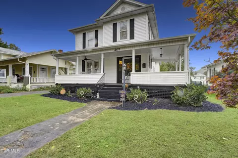 207 Clinchfield Avenue Erwin Tn 37650, Erwin, TN 37650 photo 3
