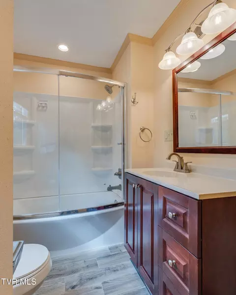 Bath - 2775 Everett Street Bristol Va 24201, Bristol, VA 24201 photo 2 of 2