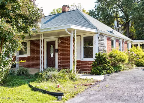 322 Sequoyah Drive Kingsport Tn 37660, Kingsport, TN 37660