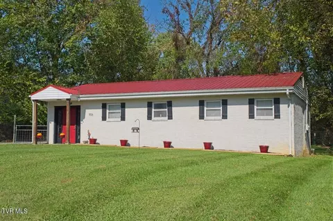 906 Pine Grove Avenue Johnson City Tn 37601, Johnson City, TN 37601