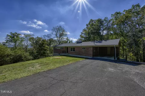 260 Indian Trail Bristol Tn 37620, Bristol, TN 37620