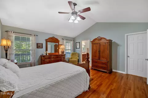 Bedroom - 137 Scenic View Drive Talbott Tn 37877, Talbott, TN 37877 photo 2 of 5