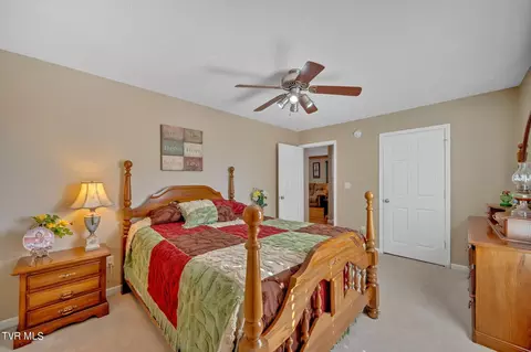 Bedroom - 137 Scenic View Drive Talbott Tn 37877, Talbott, TN 37877 photo 4 of 5