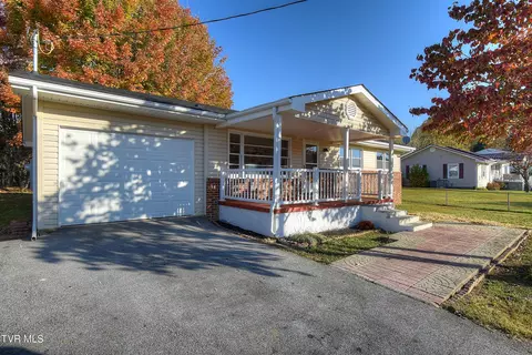 1611 Scenic Drive Elizabethton Tn 37643, Elizabethton, TN 37643