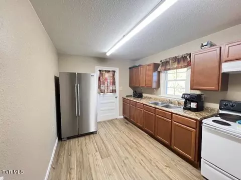 Kitchen - 116 Green Lane Limestone Tn 37681, Limestone, TN 37681 photo 1 of 4