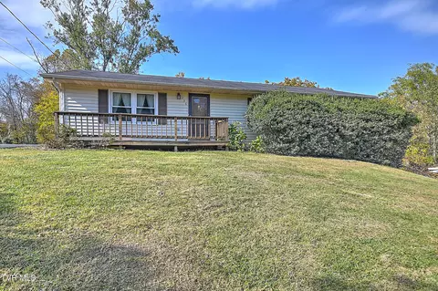 236 Paramount Drive Bristol Tn 37620, Bristol, TN 37620 photo 4