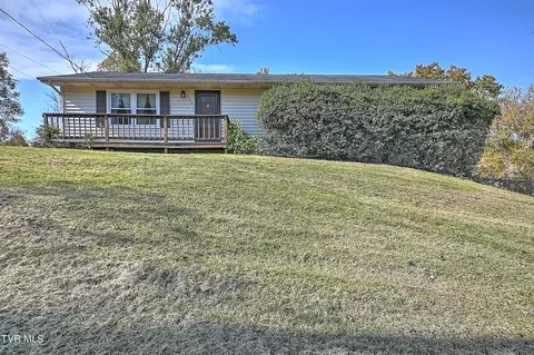 236 Paramount Drive Bristol Tn 37620, Bristol, TN 37620 photo 3