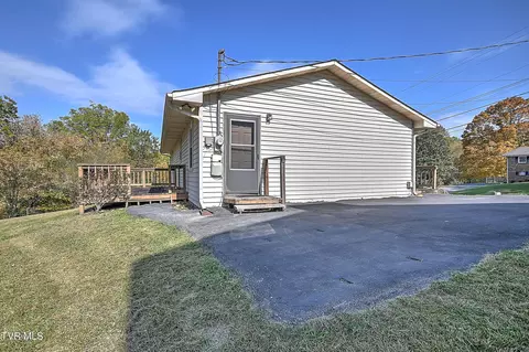 236 Paramount Drive Bristol Tn 37620, Bristol, TN 37620 photo 40