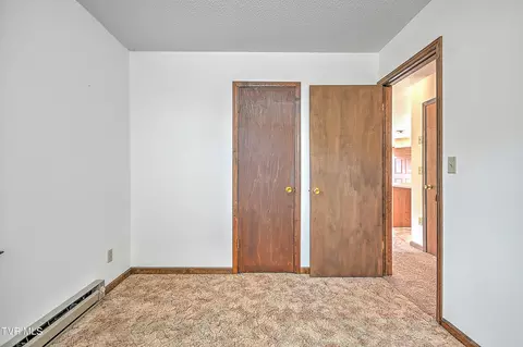 236 Paramount Drive Bristol Tn 37620, Bristol, TN 37620 photo 21
