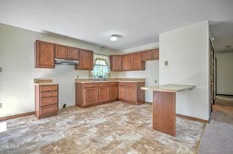 236 Paramount Drive Bristol Tn 37620, Bristol, TN 37620 photo 17