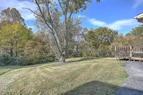 236 Paramount Drive Bristol Tn 37620, Bristol, TN 37620 photo 39