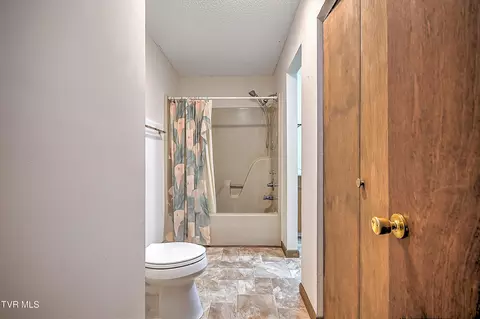 236 Paramount Drive Bristol Tn 37620, Bristol, TN 37620 photo 28