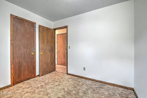236 Paramount Drive Bristol Tn 37620, Bristol, TN 37620 photo 22