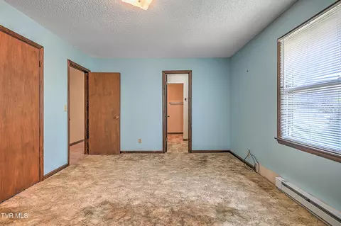 236 Paramount Drive Bristol Tn 37620, Bristol, TN 37620 photo 33