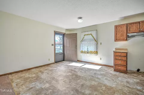 236 Paramount Drive Bristol Tn 37620, Bristol, TN 37620 photo 18