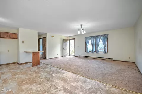 236 Paramount Drive Bristol Tn 37620, Bristol, TN 37620 photo 9