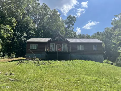 560 Sigman Hollow Road Bluff City Tn 37618, Bluff City, TN 37618