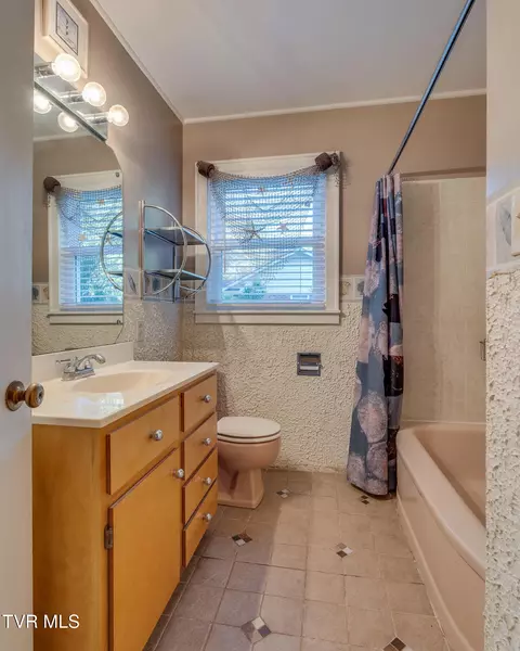904 Echo Lane Johnson City Tn 37604, Johnson City, TN 37604 photo 16