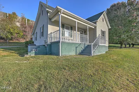 3198 Island Road Bristol Va 24201, Bristol, VA 24201