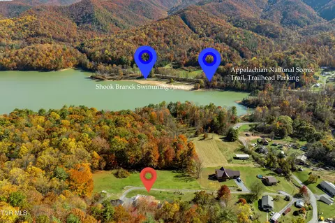 272 Hinkle Road Hampton Tn 37658, Hampton, TN 37658 photo 4