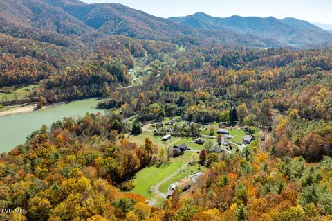 272 Hinkle Road Hampton Tn 37658, Hampton, TN 37658 photo 61