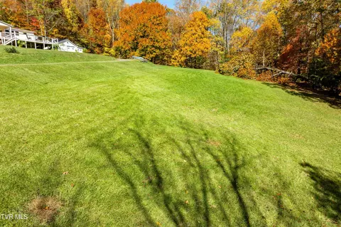 272 Hinkle Road Hampton Tn 37658, Hampton, TN 37658 photo 42