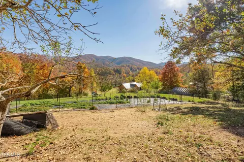 272 Hinkle Road Hampton Tn 37658, Hampton, TN 37658 photo 48
